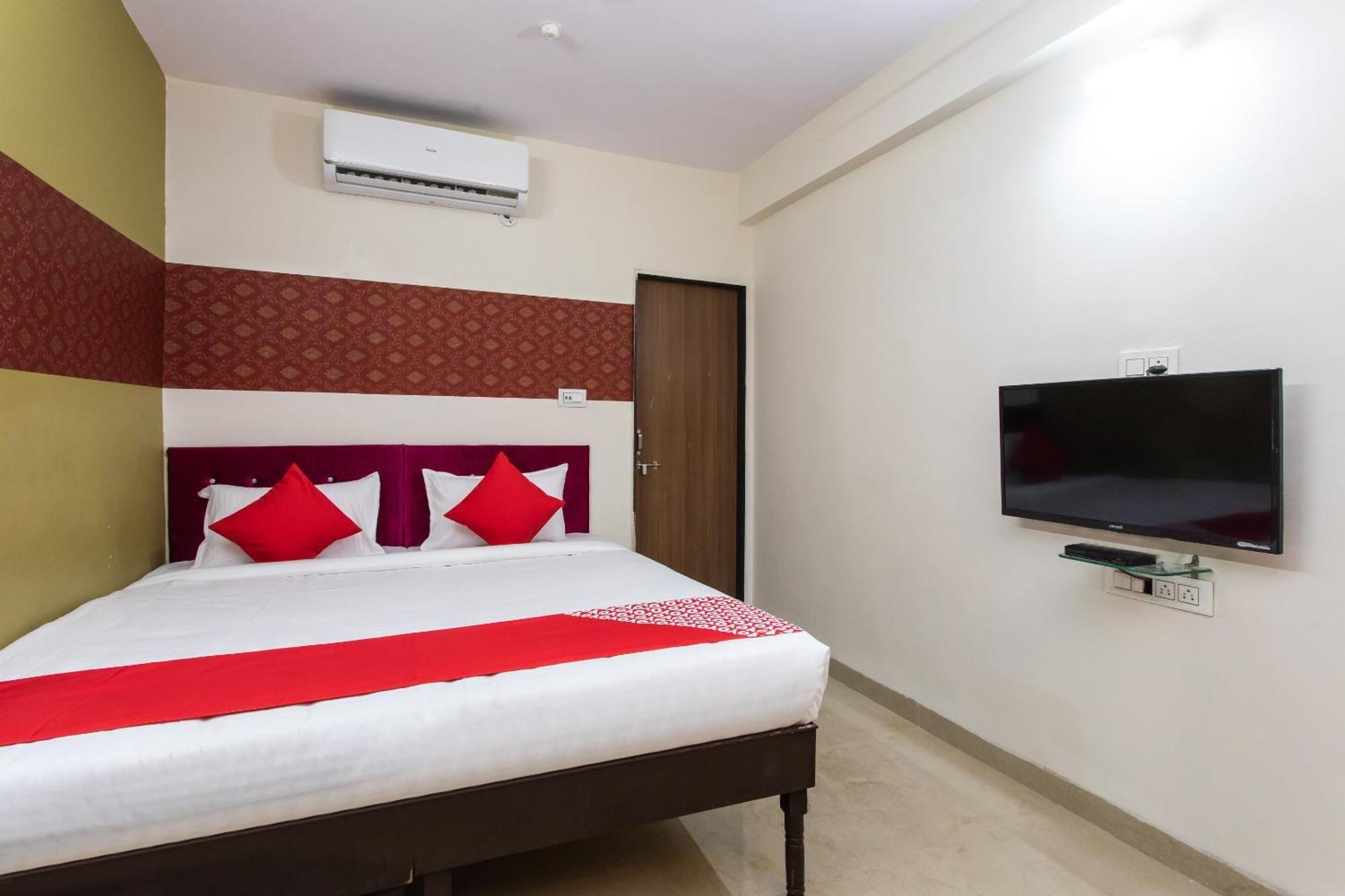 โอโย 27860 โฮเต็ล แอปเปิ้ล ทรี Hotel อินดอร์ ภายนอก รูปภาพ