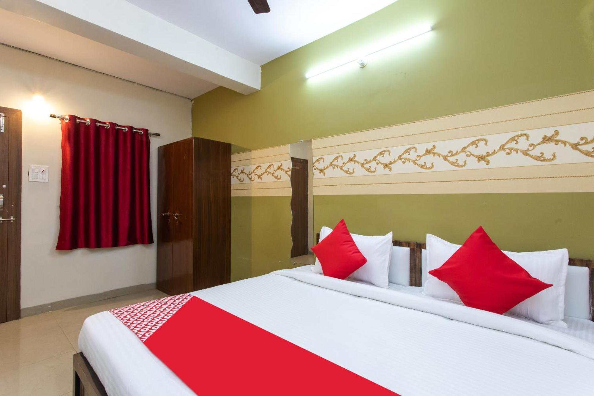 โอโย 27860 โฮเต็ล แอปเปิ้ล ทรี Hotel อินดอร์ ภายนอก รูปภาพ